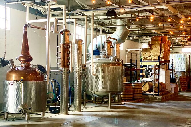 1-Hour Distillery Tour & Tasting in Dallas - The one-hour tour: botanicals, bourbon, and bottle design