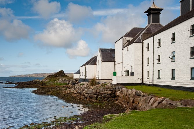 4-Day Islay & Whisky Tour Including Admissions from Edinburgh - What the $1,351.07 price really covers