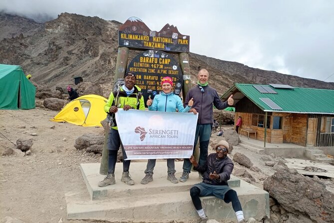7 days Kilimanjaro climb via Machame route (Whiskey route) - Day 4: The Great Barranco Wall and Karanga Valley