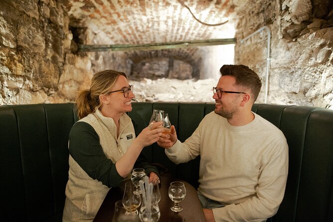 90min Connoisseur Underground Whisky Tasting - How the whisky story unfolds