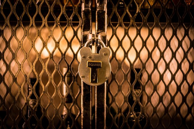 90min Underground Whisky Tasting in Edinburgh's Old Town - The Lost Close: Edinburgh below the Royal Mile