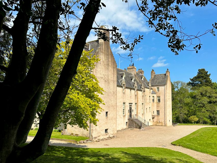 Aberdeen, Shire Castle & Distillery Private Group Day Tour - Why this Aberdeenshire day works well