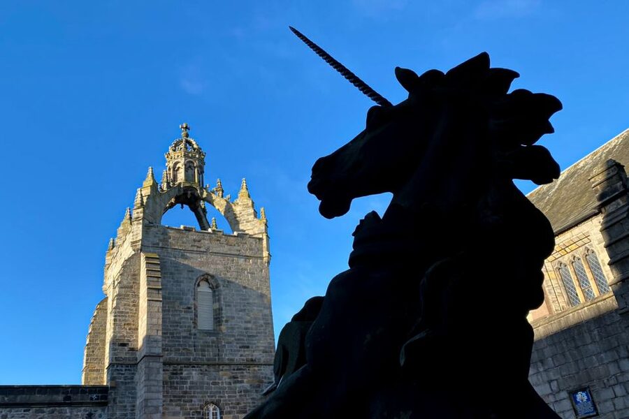 Aberdeen, Shire Castle & Distillery Private Group Day Tour - Crathes Castle brings gardens and 16th-century character