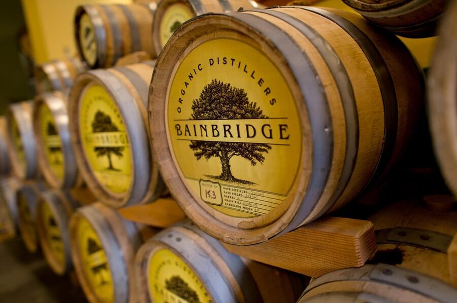 Bainbridge Island Discovery and Whiskey Tour - The Labyrinth, Pia the Peacekeeper, and island character