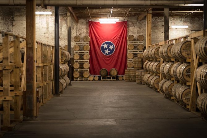 Beer, Bourbon, & BBQ Food Tour - Central BBQ brings the smoke first