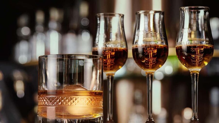 Bootleg & Barrels: A Tennessee Whiskey Tasting Experience - Who will enjoy this Nashville tour
