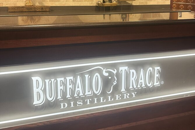Bourbon Bites Tour. Hunter the Bourbon Edition.the Rare Bottles - Bluegrass Distillers, Four Roses, and Wild Turkey
