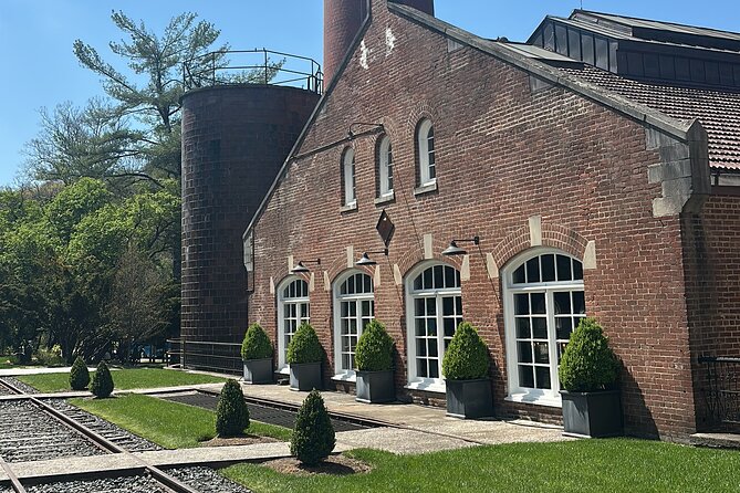 Bourbon Bites Tour. Hunter the Bourbon Edition.the Rare Bottles - Castle & Key, Willett, and Heaven Hill