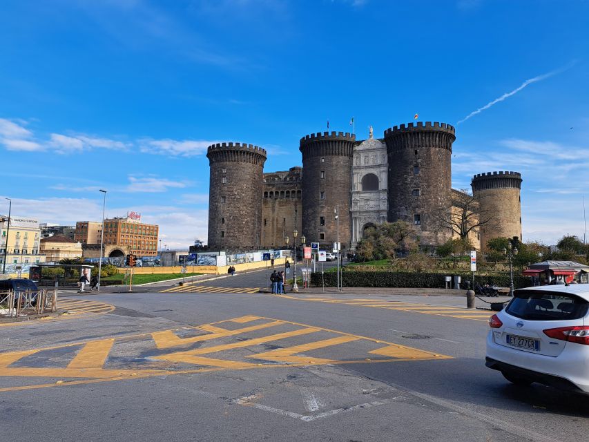 Bourbon Naples: Exclusive guide and Royal Palace pass - Key points about the Bourbon Naples tour