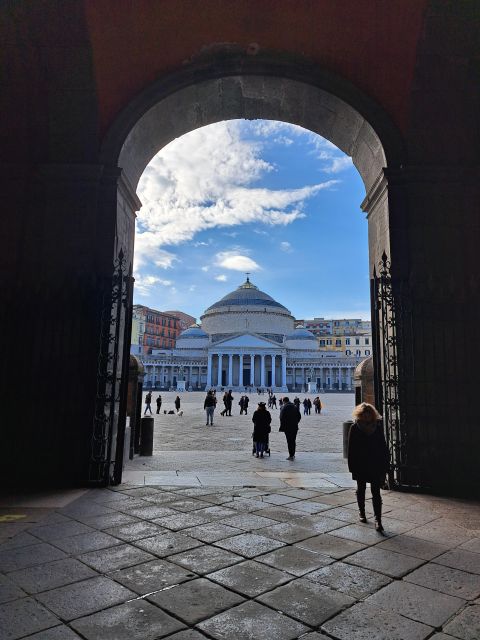 Bourbon Naples: Exclusive guide and Royal Palace pass - Is $155.20 per person fair?