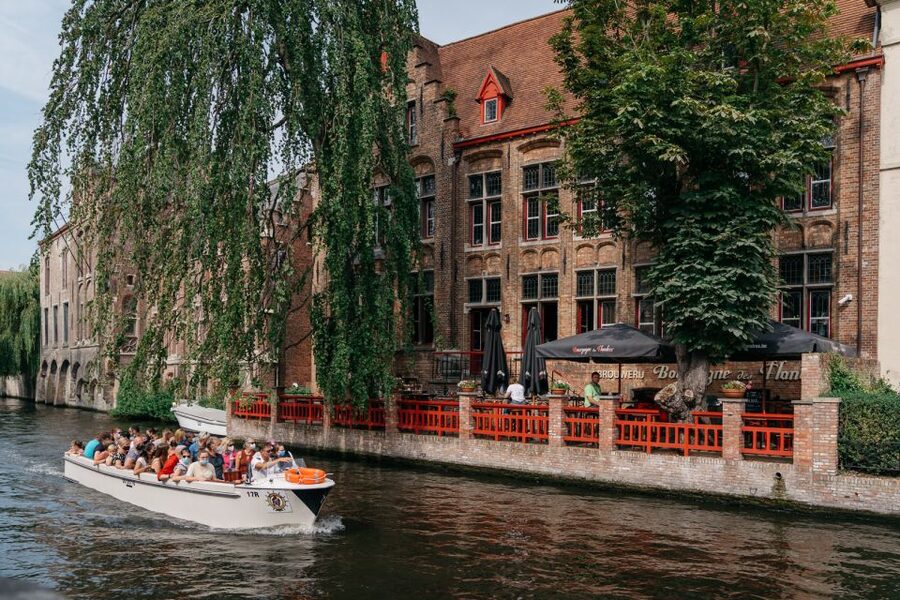 Bruges: Bourgogne des Flandres Brewery and Distillery Visit - Who will enjoy this Bruges experience most?