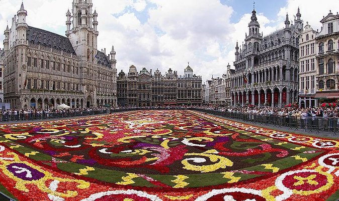 Brussels Chocolate Beer Waffle and Belgian Whiskey All-in-One (Small Group) Tour - What makes this Brussels tour worth your afternoon