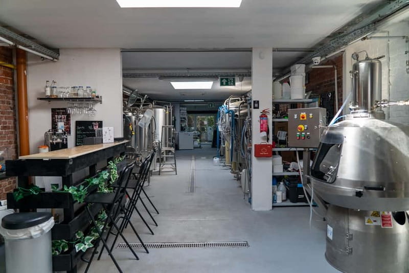 Brussels: micro brewery & distillery tour + beer tasting - Key points at a glance