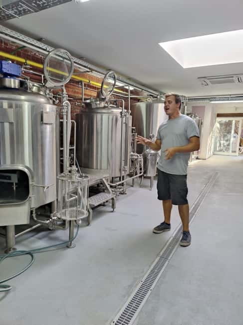 Brussels: micro brewery & distillery tour + beer tasting - The distillery adds another layer