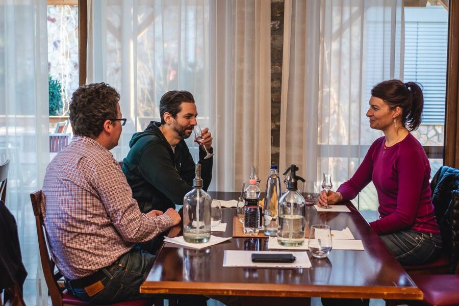 Budapest: Hungarian Whisky, Gin, and Pálinka Tasting - Small plates make the tasting work better