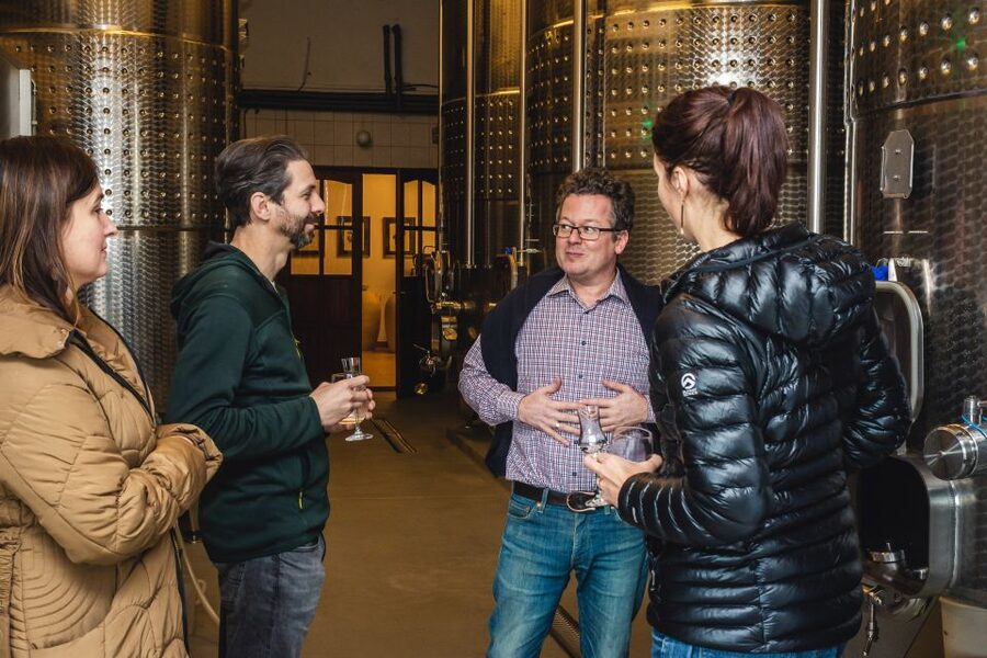 Budapest: Hungarian Whisky, Gin, and Pálinka Tasting - Practical details before you reserve