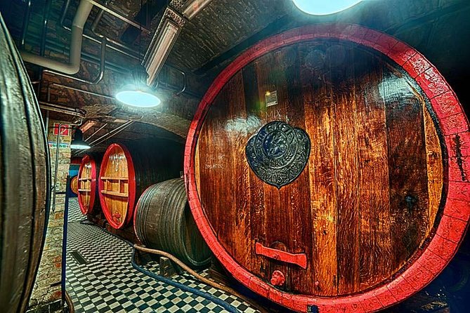 Budapest Tuk Tuk Tour with House of the Unicum Distillery Visit - From the Jewish Quarter to the Great Market Hall