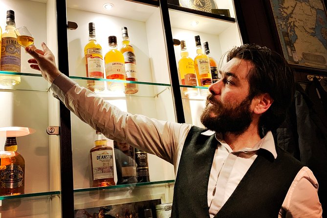 Casks & Chronicles: Day Tour of Scottish Whisky Distilleries - Tullibardine offers an independent family-owned option