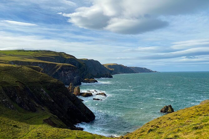 Castles, Coastline and Whisky Tasting Tour with Admission - St Abbs Head and the coast near the harbour