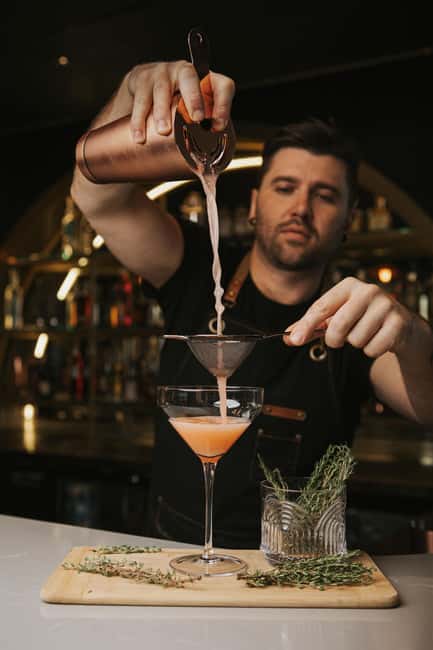 Chelsea: Guided tour of the Square Distillery - A local distillery just outside Ottawa