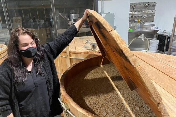 Chuckanut Bay Distillery Tour with 2 Mini Cocktails and Gift Glass - From local grain to bourbon, gin, and vodka