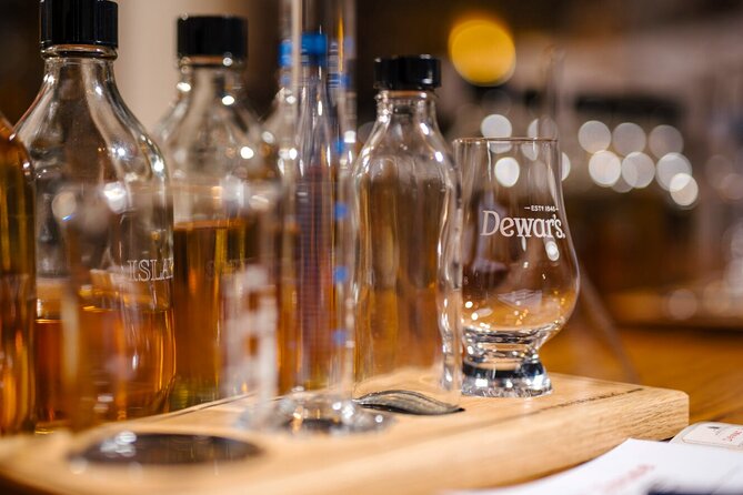 Create Your Own Scotch Whisky - Why the Small Group Size Matters