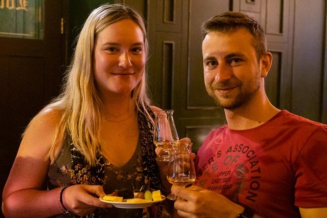 Deluxe Whiskey and Food Tasting in Dublin - What this Dublin whiskey experience is really like