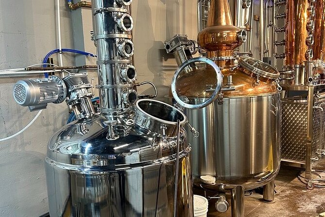 Distillery Tour and Signature Bottle Infusion Experience - Key points to know before you book