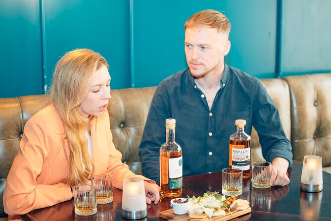 Dublin 6 Whiskey Tasting & 3 Food Pairing Walking Tour with Local - Three pubs, six pours, and a changing Dublin route
