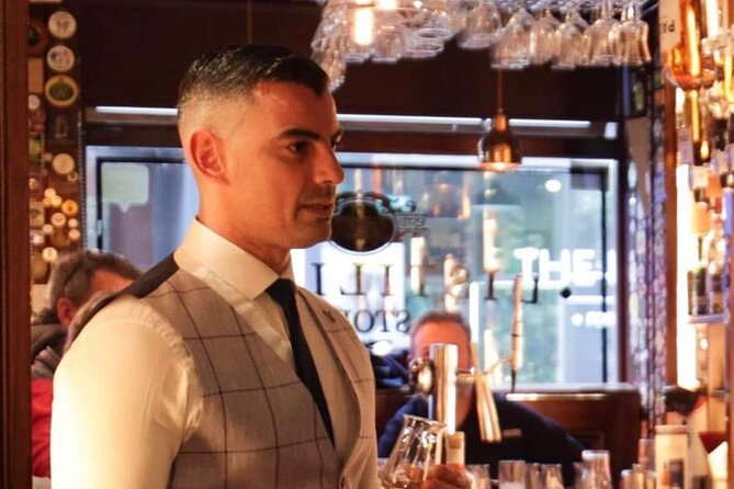 Dublin Guided Irish Coffee Masterclass with Whiskey Tasting - Tasting Gold Label and Three Swallows