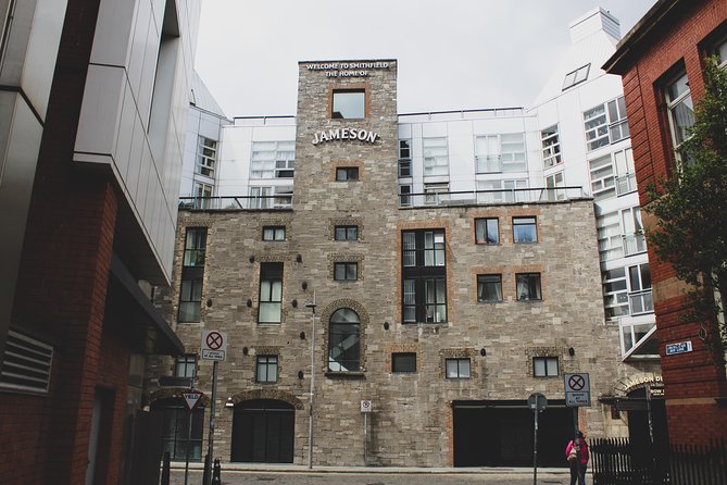 Dublin Jameson Distillery and Guinness Storehouse Guided Tour - Guinness Storehouse tells a larger story