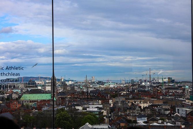 Dublin Jameson Distillery and Guinness Storehouse Guided Tour - Guide quality can shape the whole afternoon