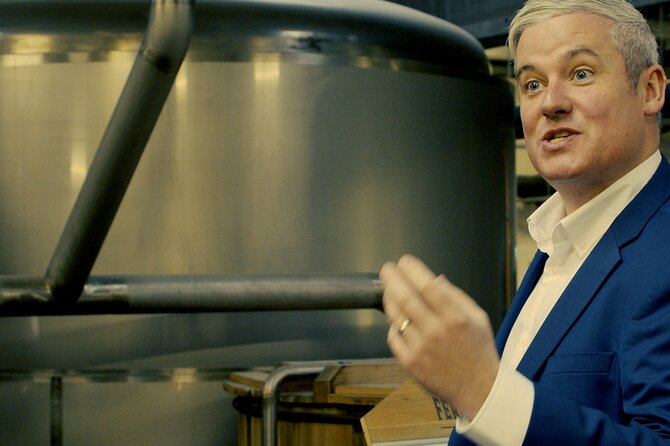 Dublin Private Whiskey Tour with Three Unique Distillery Visits - Why the private vehicle and host add real value