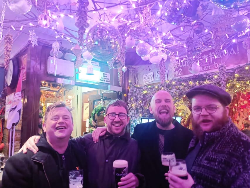 Dublin: Pub Tour. Pour The Perfect Guinness, Whiskey & Music - Making your own Irish coffee in Dublin