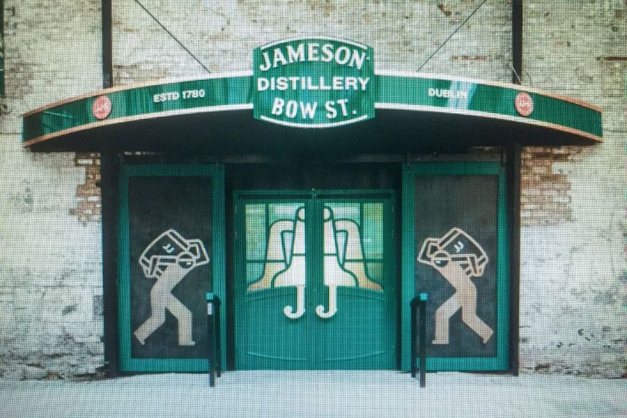 Dublin: Skip-the-Line Guinness and Jameson Whiskey Tour - Why this pairing works in Dublin