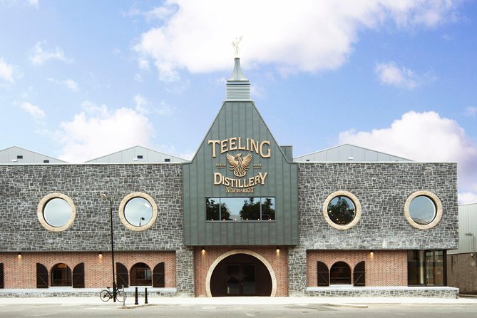 Dublin Teeling Whiskey Distillery Guided Tour and Tasting 1 Hour - The Exhibition Space: Dublin Whiskey Before Teeling