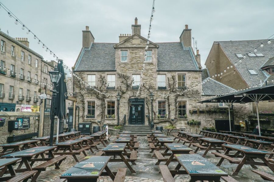 Edinburgh: Guided Whisky Tasting & Walking Tour - Is $74 a fair price?