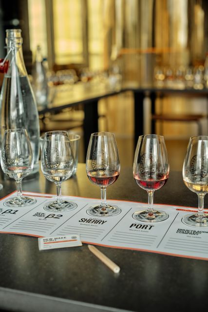 Edinburgh: Port of Leith Distillery Tour & Tasting - Filling your own miniature bottle