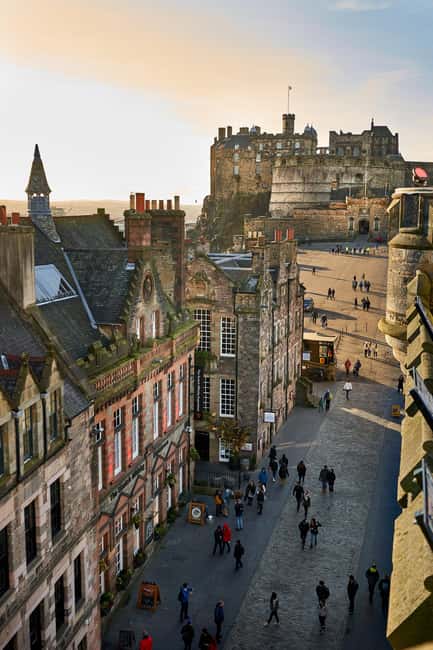 Edinburgh: Scotch Whisky Tasting & 3 Course Dinner - Five pours across Scotland’s whisky regions