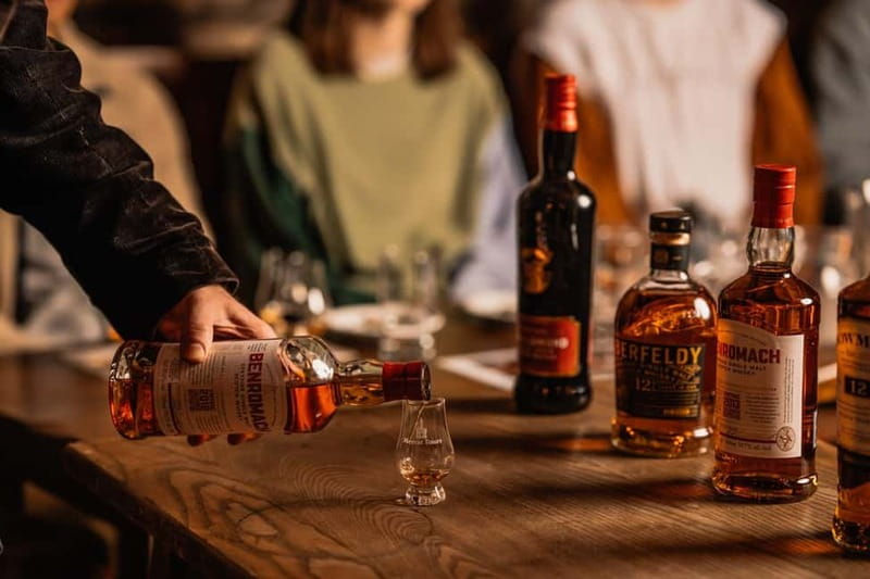 Edinburgh: Small-Group History of Whisky Tour with Tasting - Four whisky regions, Edinburgh’s Old Town, and a candlelit cellar