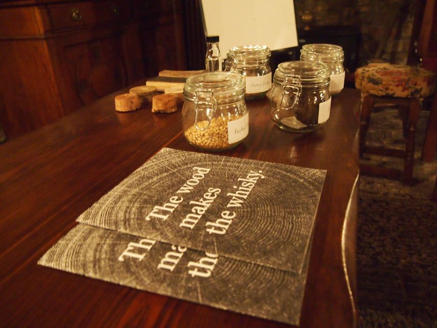 Edinburgh: Small-Group History of Whisky Tour with Tasting - What the four regions can teach you