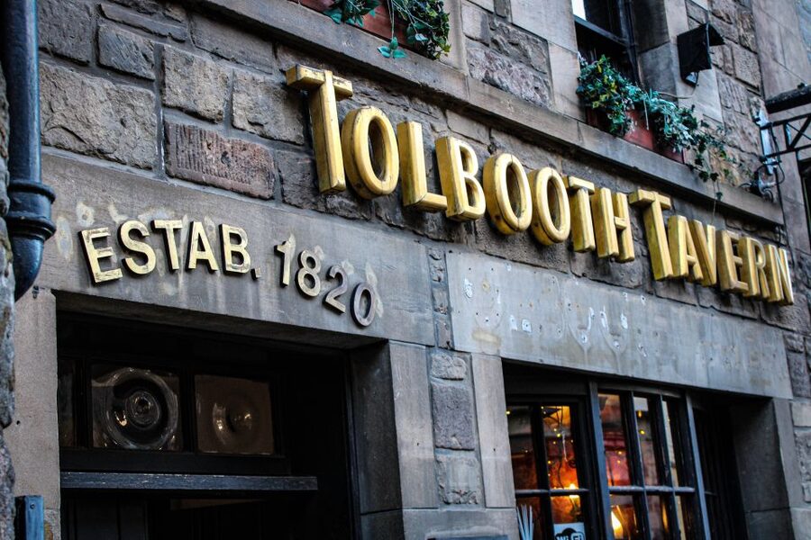 Edinburgh: Tolbooth Tavern Haggis Taster & Whisky Sampling - What you actually receive for $19