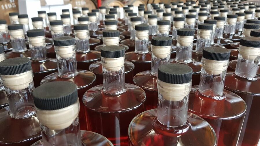 Eindhoven: Bottle Distillery Tour and Tasting Experience - The Copper Still and the Distilling Process