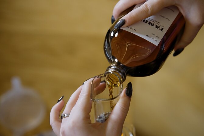 Exclusive Single Malt Whisky Making Experience near Edinburgh - Four casks turn tasting into a lesson