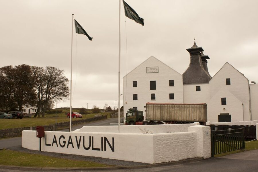 From Edinburgh: Islay and The Whisky Coast 4-Day Tour - From Edinburgh through Loch Lomond and Oban
