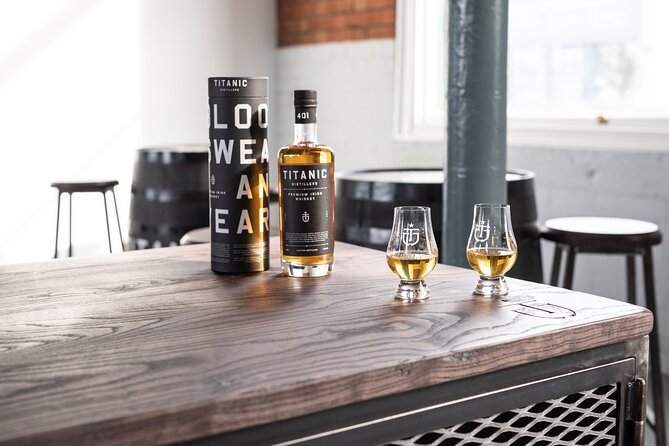 Giant's Causeway and Whisky Distillery tasting tour from Belfast - The Dark Hedges and its screen connection