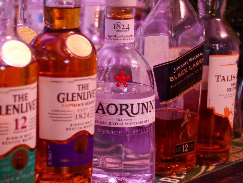 Glasgow: Whisky tasting and Scottish Cheeseboard - Why the Isle of Mull cheese matters