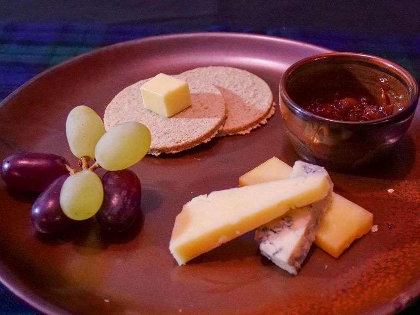 Glasgow: Whisky tasting and Scottish Cheeseboard - My verdict on the Mharsanta whisky flight