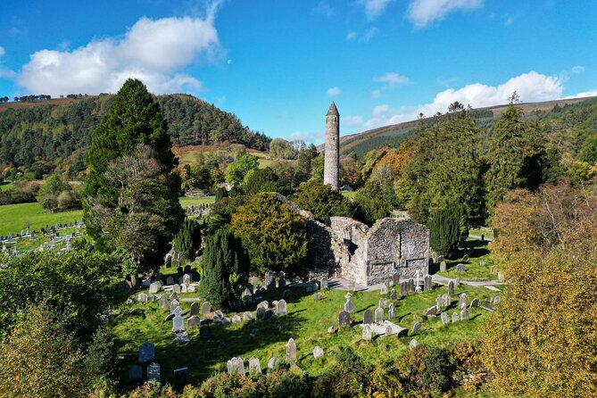 Glendalough and Powerscourt Distillery Ireland Whiskey Tour - Guinness Lake and the Wicklow Mountains