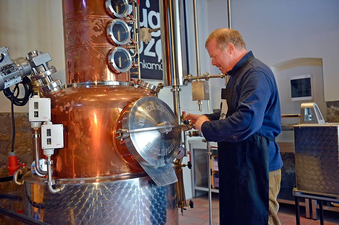 Hungarian pálinka distillery visit and tasting - Is $36.01 good value for one hour?